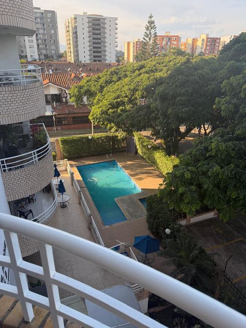 Apartamento en venta en La Flora, Cali · foto 6 de 24