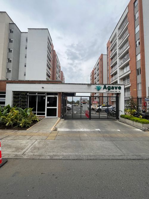 Apartamento de 2 alcobas en venta en Bochalema, Cali, 48 m² · foto 4 de 24