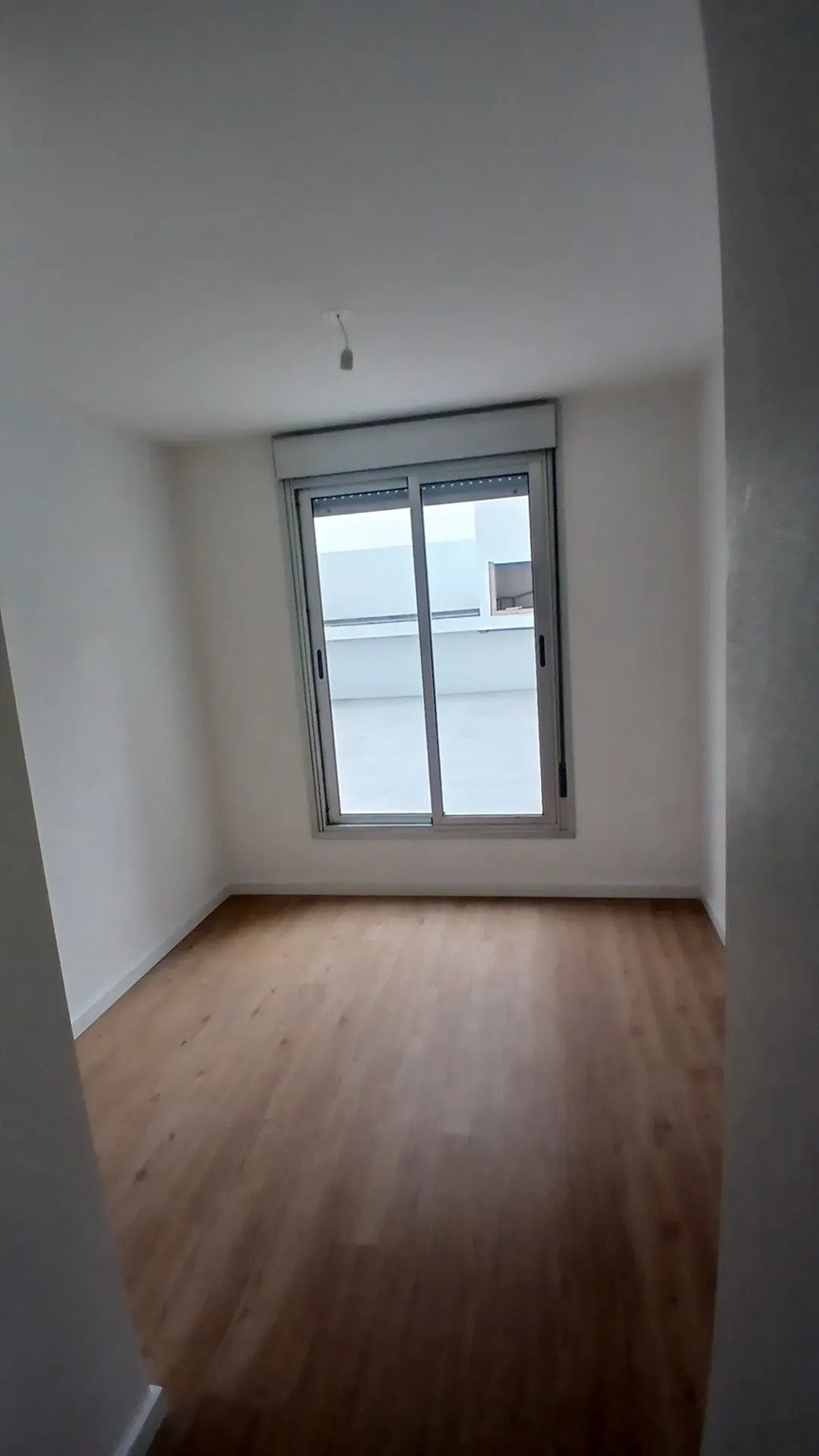 ALQUILER EN EL CENTRO, 1 DORMITORIO, PISO 1 AL CONTRA FRENTE, TERRAZA CON PARRILLERO, SALON Y SEGURIDAD · Foto 11