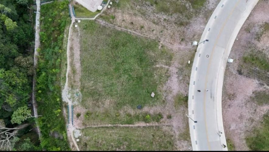 Lote en venta en Ruitoque Bajo, Floridablanca, 1400 m² · foto 3 de 10