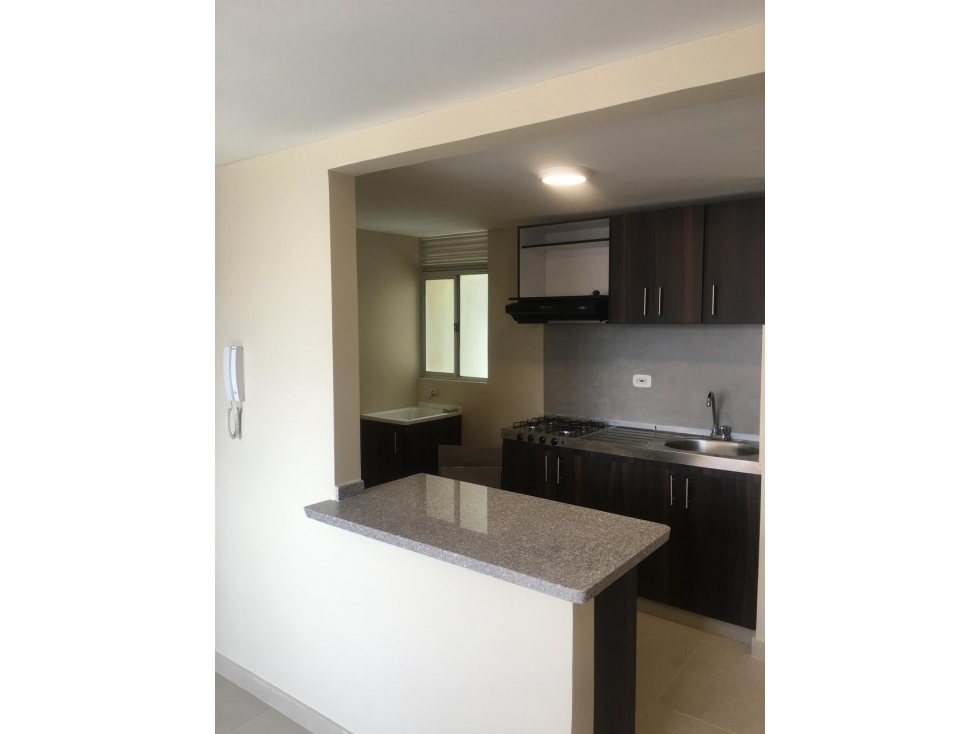 Apartamento en venta en La Prosperidad, Madrid 2