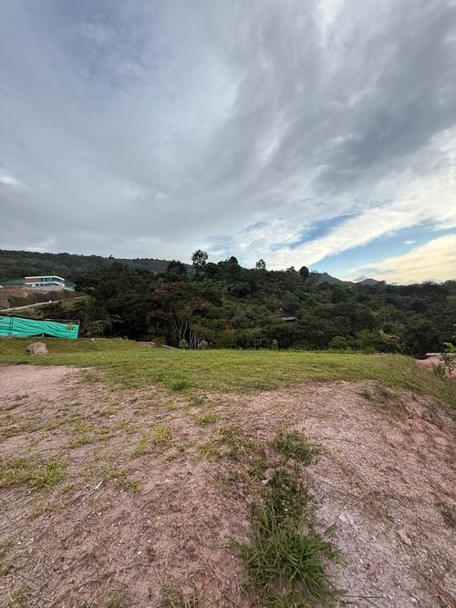 Lote en venta en Ruitoque Bajo, Floridablanca, 1400 m² · foto 6 de 10