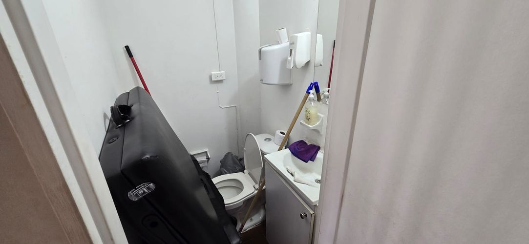 Local en venta en El Poblado, Medellín, 17 m² · foto 4 de 7