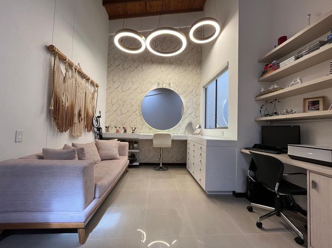 Casa de 3 alcobas en venta en Escobero, Envigado, 256 m² · foto 3 de 20