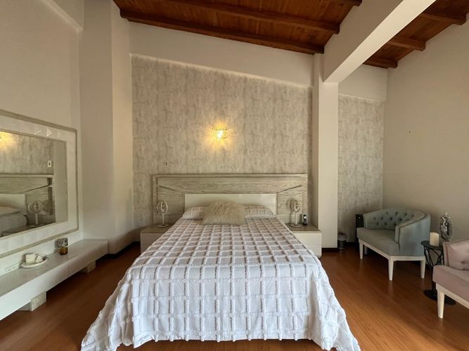 Casa de 3 alcobas en venta en Escobero, Envigado, 256 m² · foto 6 de 20