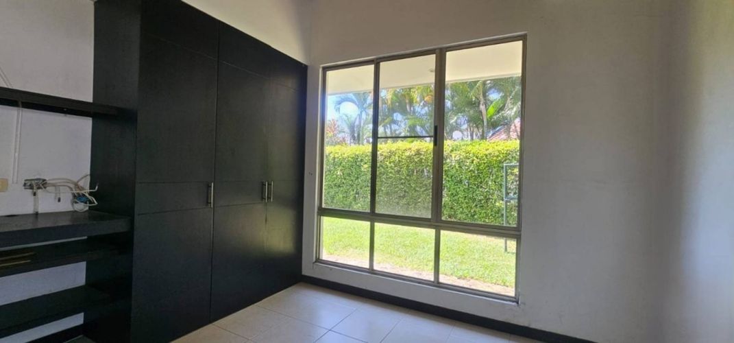 Casa de 4 alcobas en venta en La Morada, Jamundí, 274 m² · foto 8 de 20