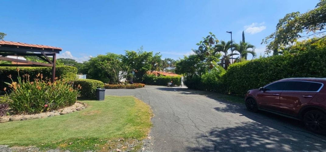 Casa de 4 alcobas en venta en La Morada, Jamundí, 274 m² · foto 19 de 20