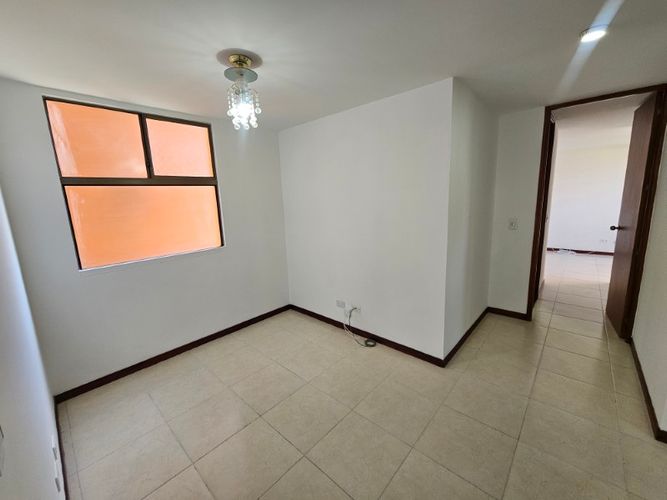 Apartamento de 3 alcobas en arriendo en Los Balsos, Medellín, 120 m² · foto 5 de 17