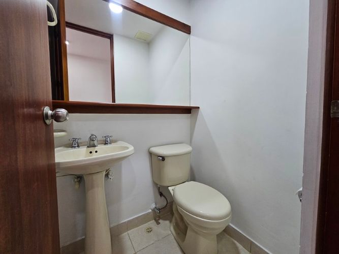 Apartamento de 3 alcobas en arriendo en Los Balsos, Medellín, 120 m² · foto 12 de 17