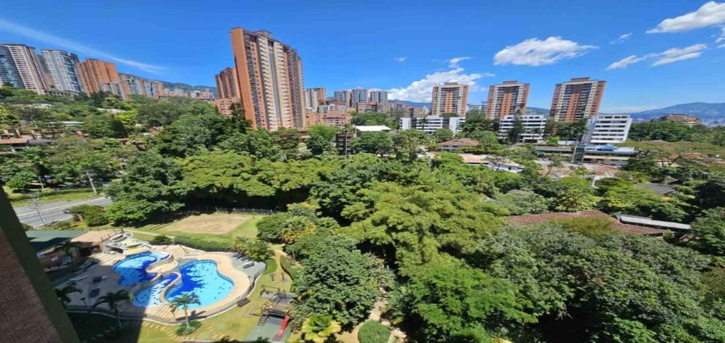 Apartamento de 3 alcobas en arriendo en Los Balsos, Medellín, 120 m² · foto 17 de 17
