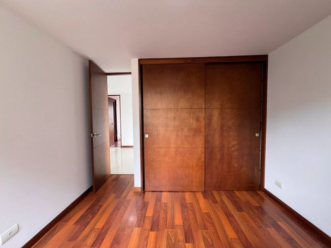 Apartamento de 3 alcobas en venta en El Poblado, Medellín, 124 m² · foto 14 de 17