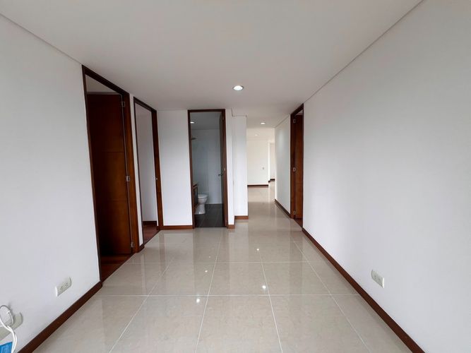 Apartamento de 3 alcobas en venta en El Poblado, Medellín, 124 m² · foto 16 de 17