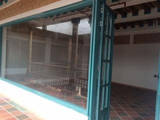 Local en venta en Quintas Del Llanito, Girón, 41 m² · foto 5 de 16