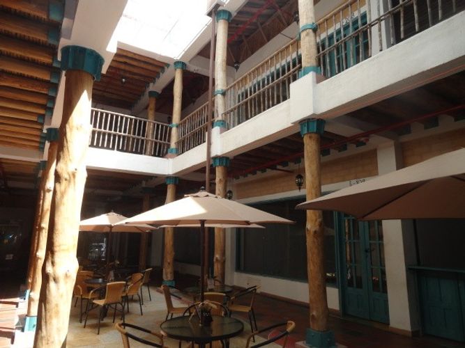 Local en venta en Quintas Del Llanito, Girón, 41 m² · foto 11 de 16