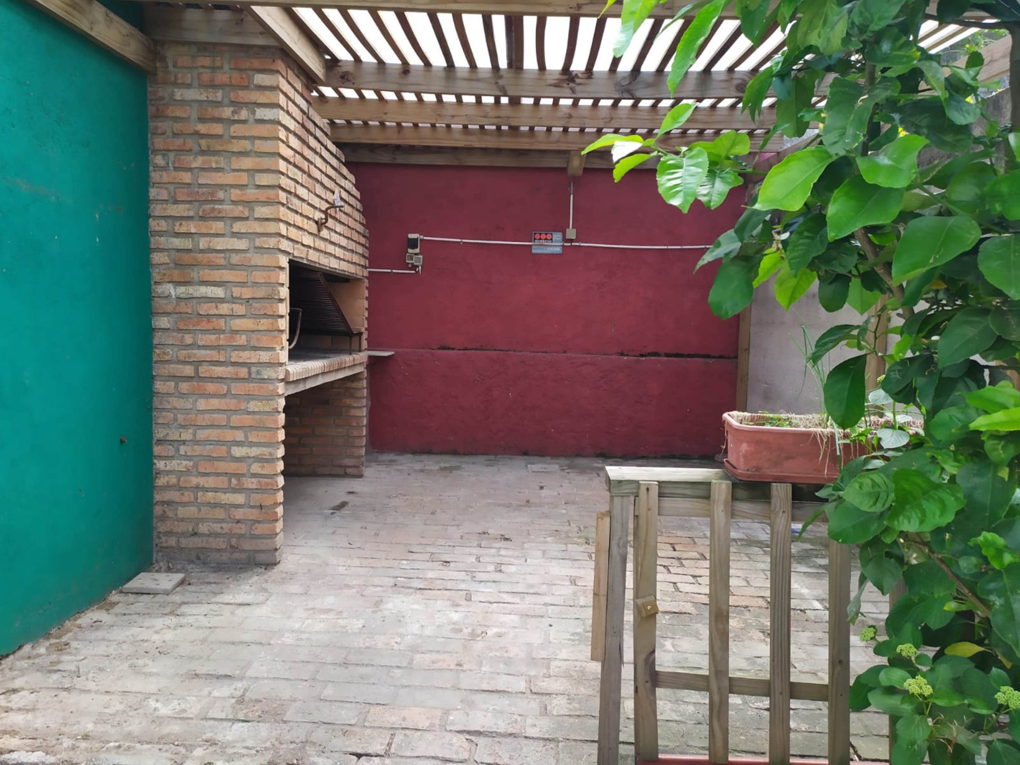 ¡Hermosa ubicación! Zona Playa Y Verde. Patio con Parrillero. PH independiente