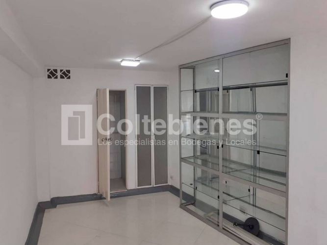 Local en venta en La Paz, Envigado, 55 m² · foto 5 de 10