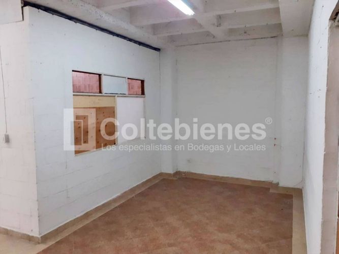 Local en arriendo en El Poblado, Medellín, 93 m² · foto 8 de 10