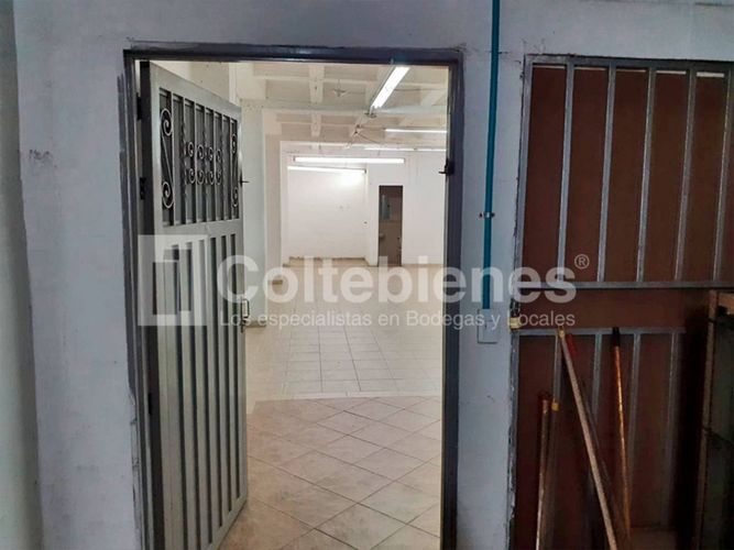 Local en arriendo en El Poblado, Medellín, 93 m² · foto 10 de 10
