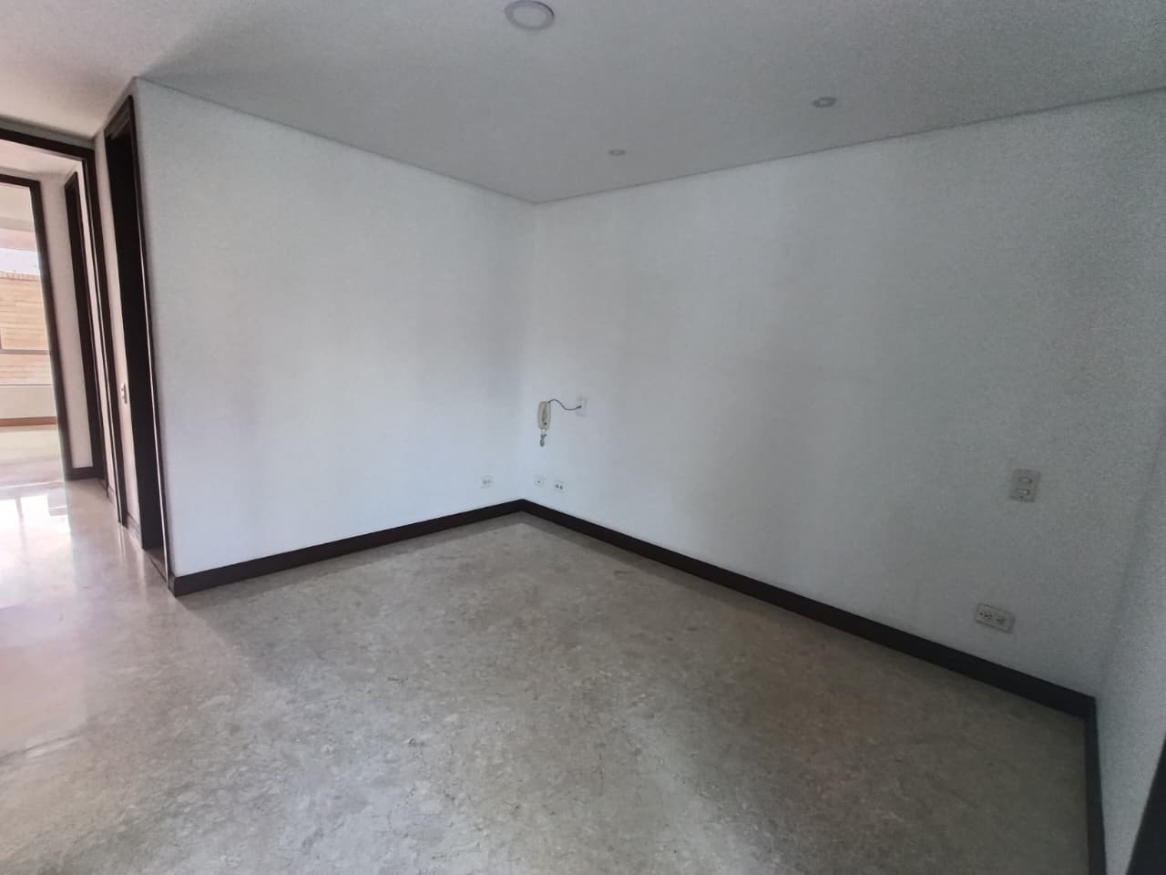 Apartamento en arriendo en Laureles, Medellín · foto 13 de 20