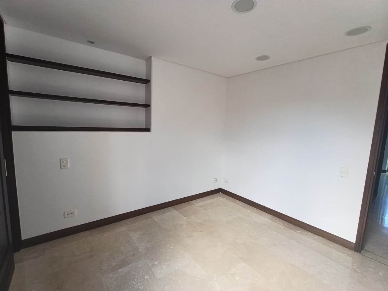 Apartamento en arriendo en Laureles, Medellín · foto 19 de 20