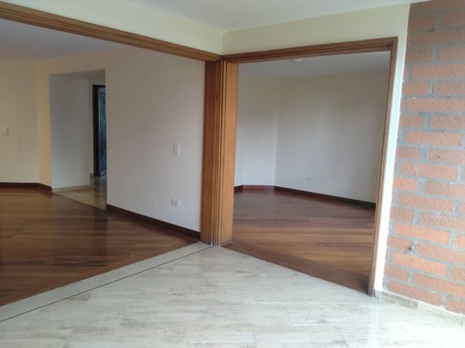 Apartamento de 3 alcobas en arriendo en El Poblado, Medellín, 172 m² · foto 4 de 23