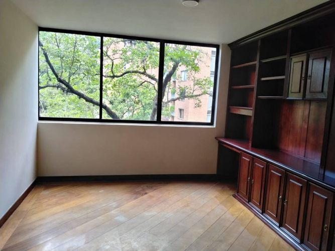 Apartamento de 3 alcobas en arriendo en El Poblado, Medellín, 172 m² · foto 10 de 23