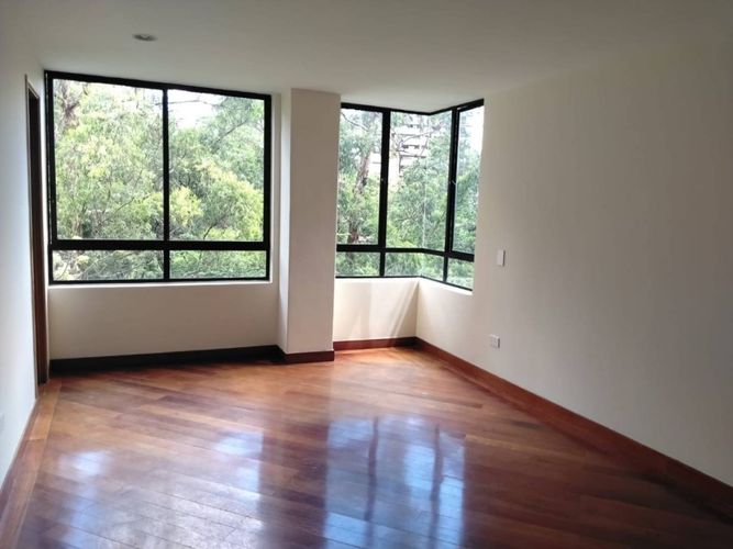 Apartamento de 3 alcobas en arriendo en El Poblado, Medellín, 172 m² · foto 11 de 23