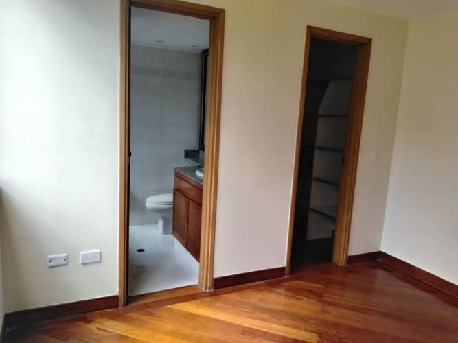 Apartamento de 3 alcobas en arriendo en El Poblado, Medellín, 172 m² · foto 16 de 23