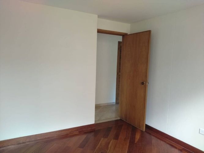 Apartamento de 3 alcobas en arriendo en El Poblado, Medellín, 172 m² · foto 21 de 23