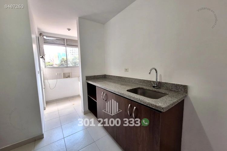 Apartamento de 3 alcobas en arriendo en Conquistadores, Medellín, 106 m² · foto 3 de 24