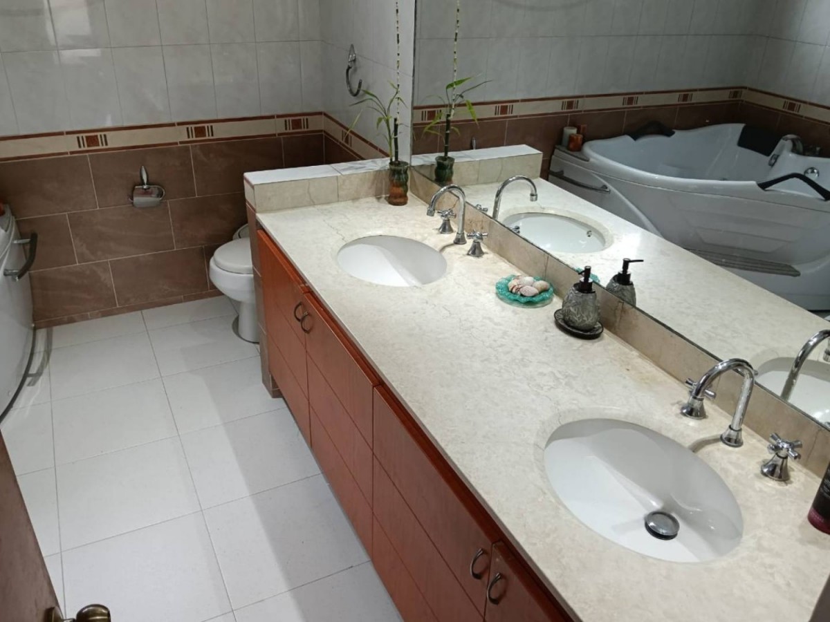 Apartamento en venta en Ciudad Salitre, Bogotá · foto 9 de 24