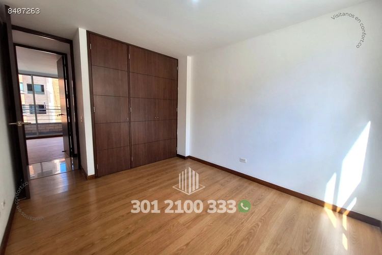 Apartamento de 3 alcobas en arriendo en Conquistadores, Medellín, 106 m² · foto 12 de 24