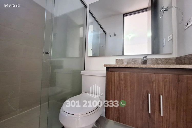 Apartamento de 3 alcobas en arriendo en Conquistadores, Medellín, 106 m² · foto 23 de 24