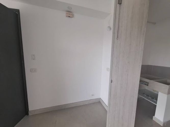 Apartamento de 3 alcobas en venta en El Carmen, El Retiro, 79 m² · foto 4 de 10