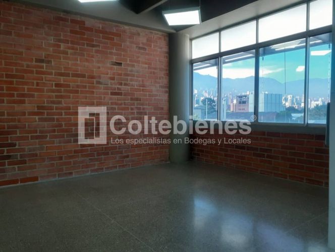 Local en arriendo en El Poblado, Medellín, 196 m² · foto 7 de 10