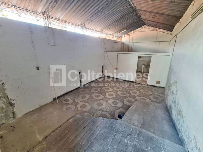 Bodega en arriendo en San Jose Obrero, Bello, 1400 m² · foto 12 de 16