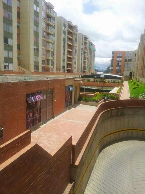Apartamento de 3 alcobas en venta en Tibabita, Bogotá, 62 m² · foto 3 de 21