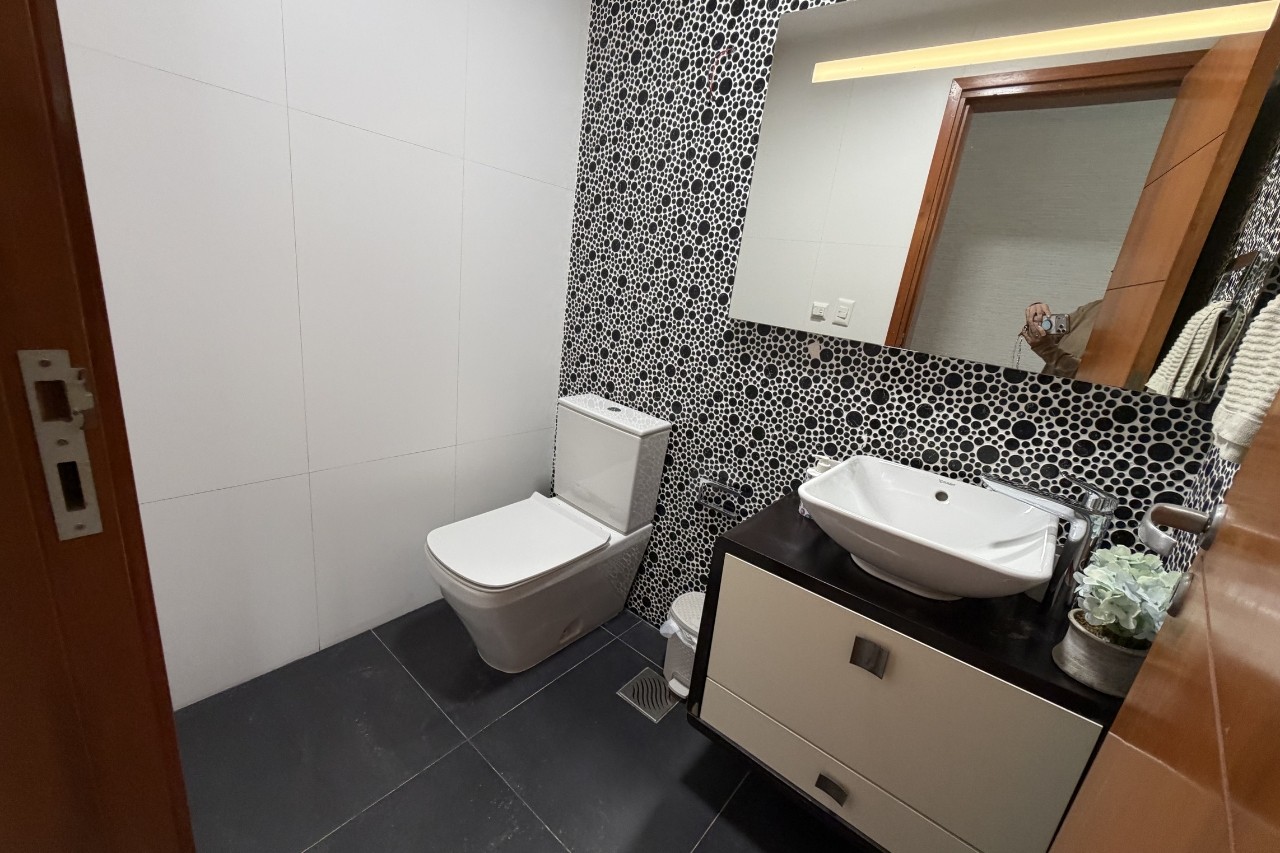 Barrio Madame Lynch – Departamento de un dormitorio en suite con vestidor en alquiler — foto 3