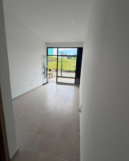 Local en arriendo en Menzuly, Piedecuesta, 21 m² · foto 2 de 6