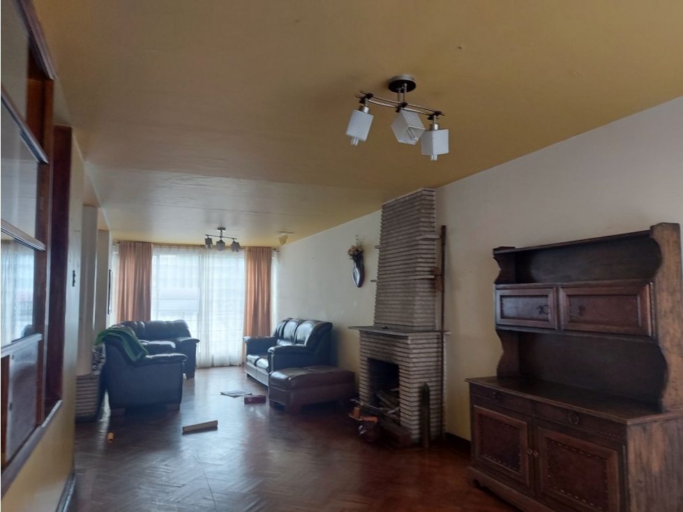 Casa en venta en Belalcazar, Bogotá · foto 8 de 24
