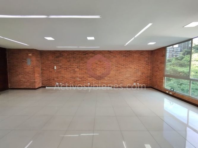 Oficina en arriendo en Colombia, Medellín, 60 m² · foto 4 de 9