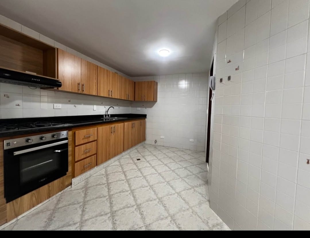 Apartamento en venta en Santa Teresita, Medellín · foto 3 de 9