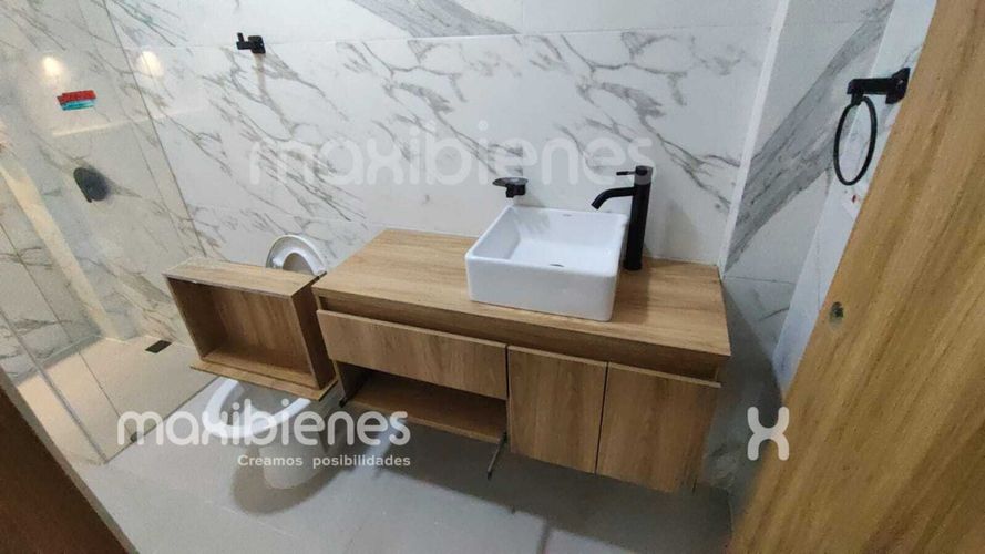 Apartamento de 3 alcobas en venta en Fundadores, Apartado, 70 m² · foto 2 de 8