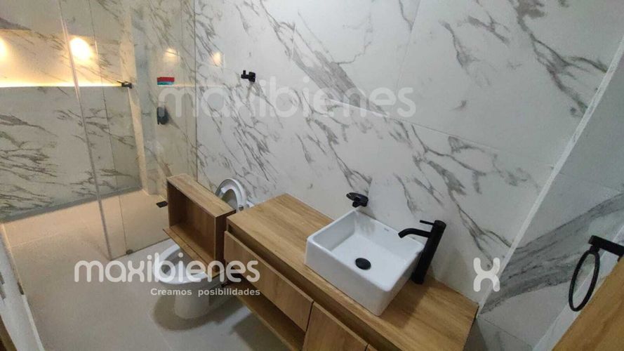 Apartamento de 3 alcobas en venta en Fundadores, Apartado, 70 m² · foto 6 de 8