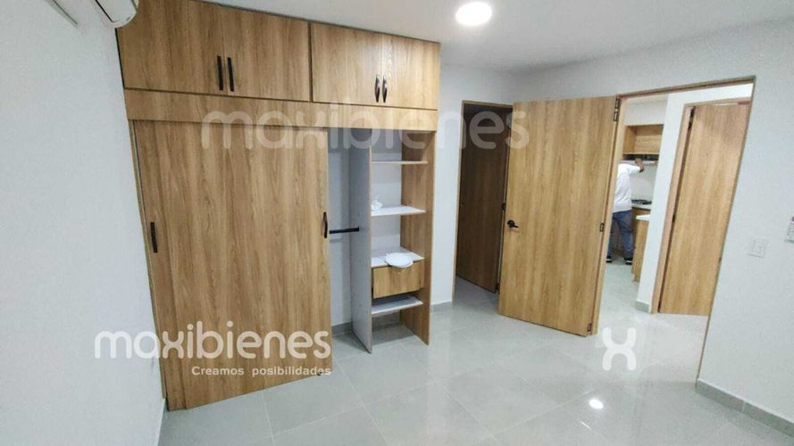 Apartamento de 3 alcobas en venta en Fundadores, Apartado, 70 m² · foto 7 de 8