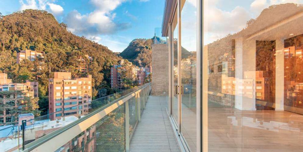 Apartamento de 3 alcobas en venta en Chapinero Alto, Bogotá, 381 m² · foto 11 de 12