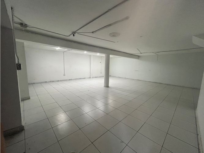 Local en arriendo en La Floresta, Medellín, 140 m² · foto 19 de 20