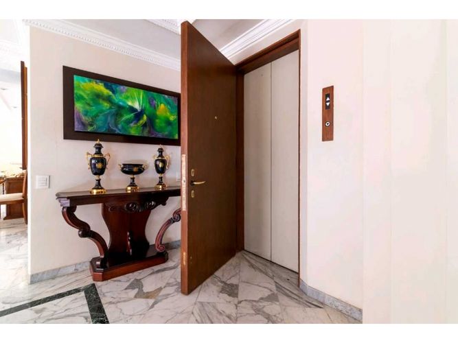 Apartamento de 3 alcobas en venta en La Calleja, Bogotá, 363 m² · foto 3 de 24