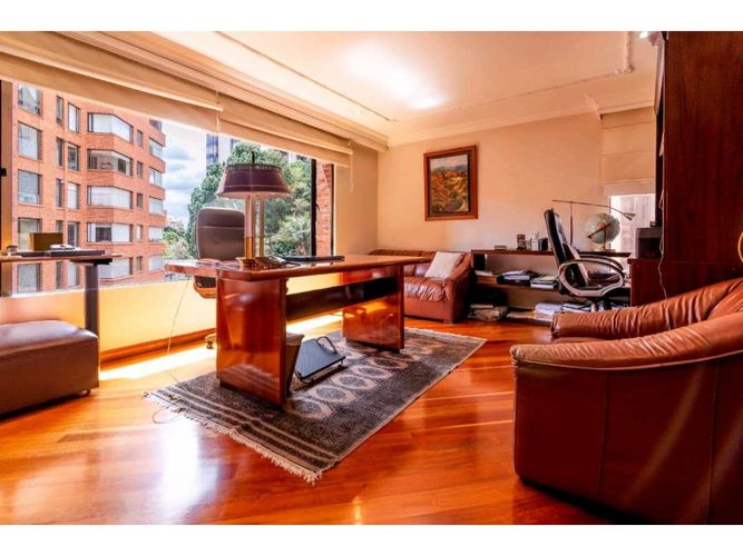Apartamento de 3 alcobas en venta en La Calleja, Bogotá, 363 m² · foto 11 de 24