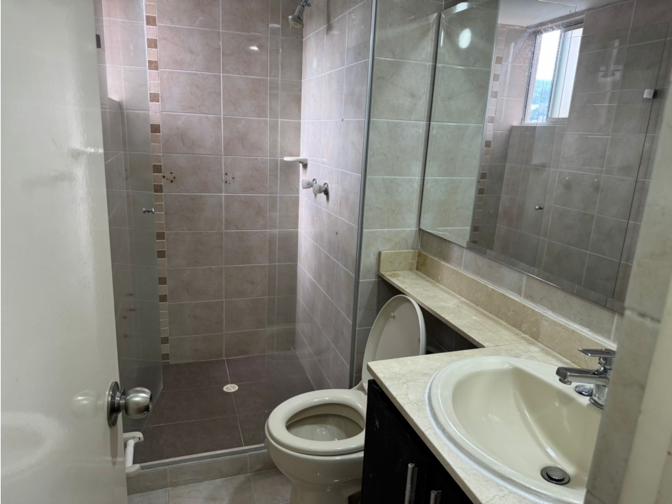 Apartamento en venta en Loma de los bernal, Medellín 5